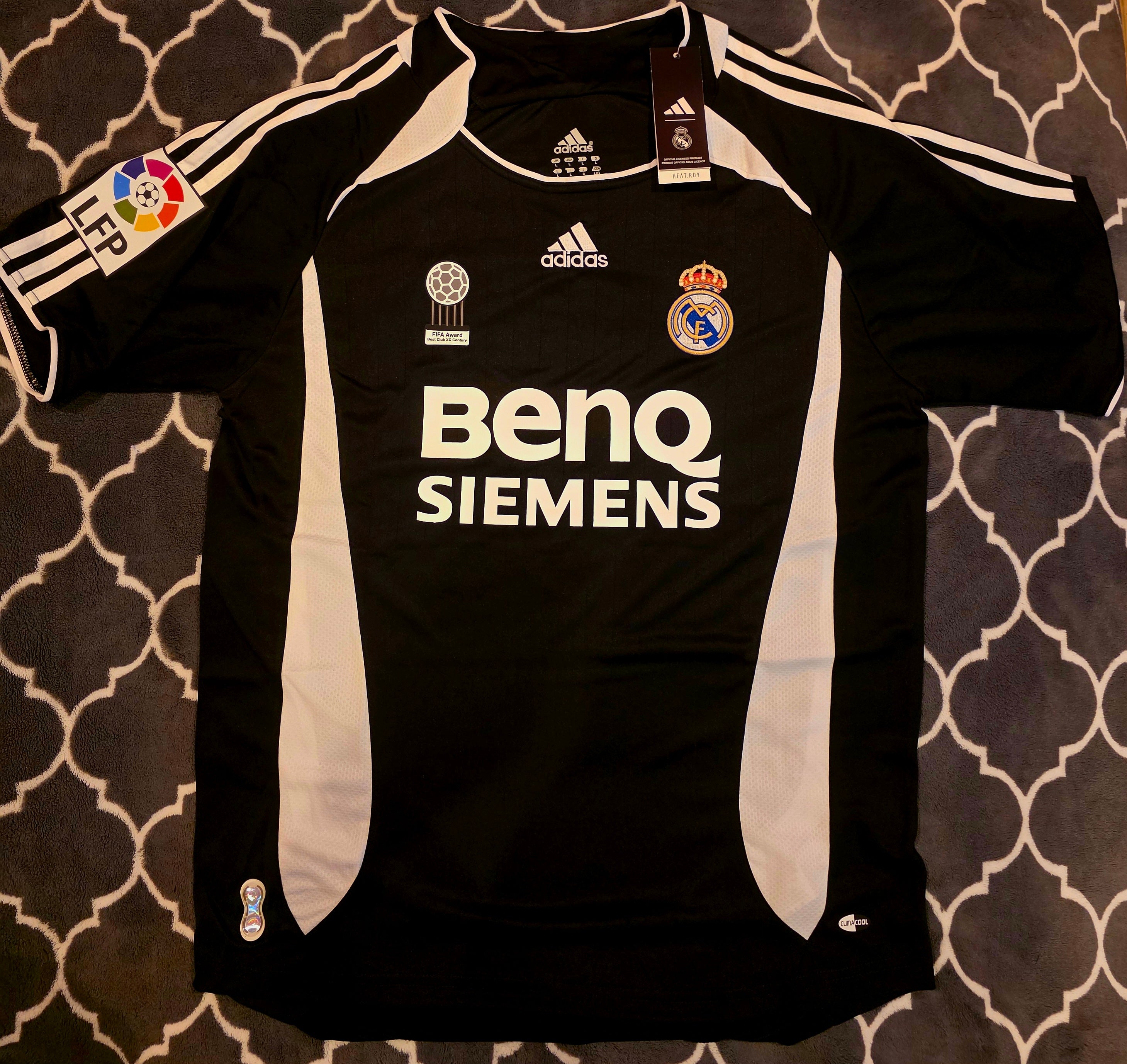 Cristiano Ronaldo 2006-2007 Real Madrid Adidas Away Black Short Sleeve La Liga