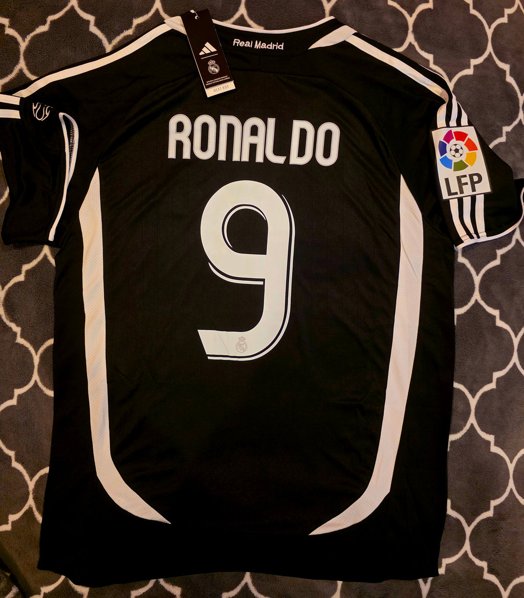 Cristiano Ronaldo 2006-2007 Real Madrid Adidas Away Black Short Sleeve La Liga